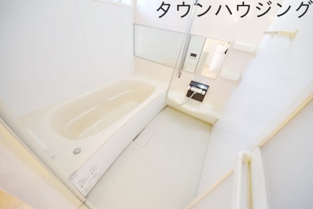 バス・シャワールーム　お部屋探しはタウンハウジングにお任せ下さい♪