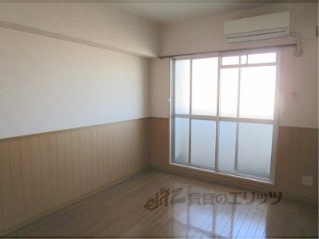 居室・リビング　居室