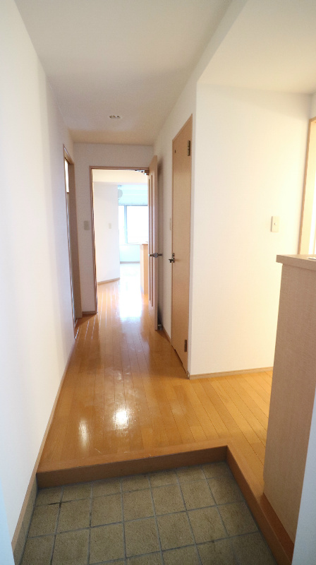 玄関　※別号室参照