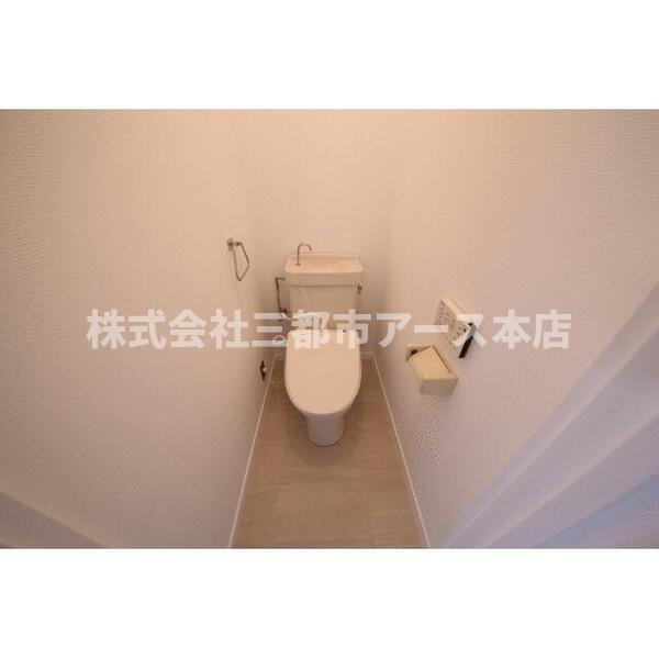 トイレ　ＫＦビル