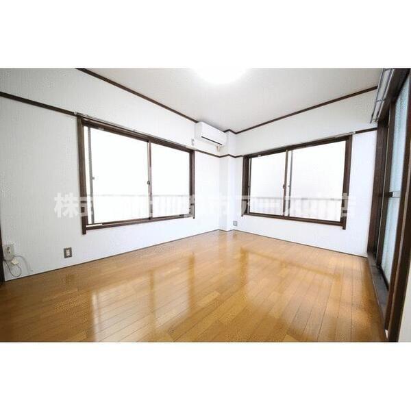 居室・リビング　ＫＦビル