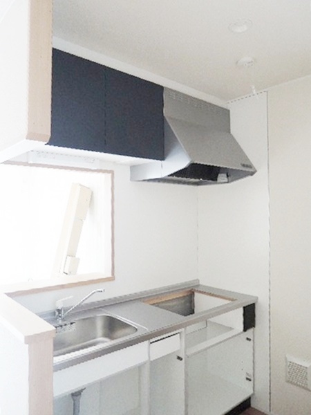 キッチン　広々使える快適な調理スペースです♪