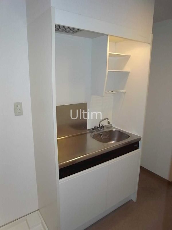 キッチン　※同タイプの他のお部屋です