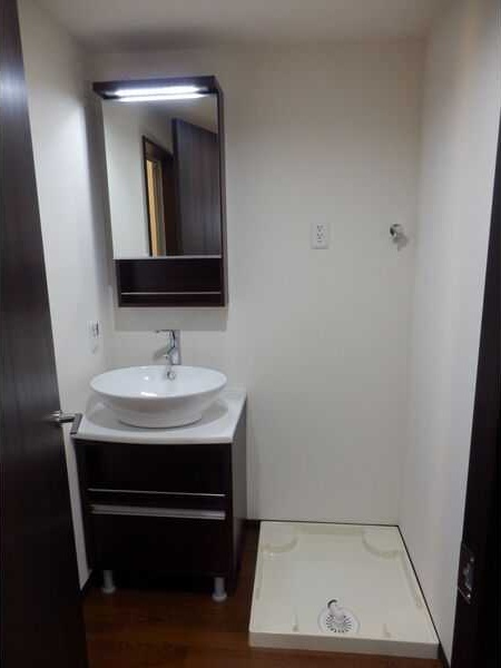 洗面設備　※参考写真