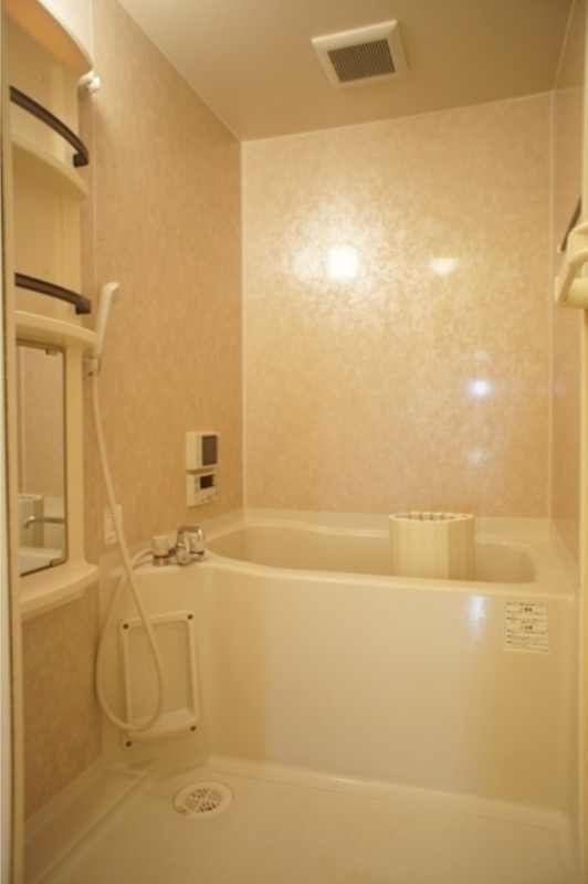 バス・シャワールーム　図面と現状に相違がある場合には現状を優先