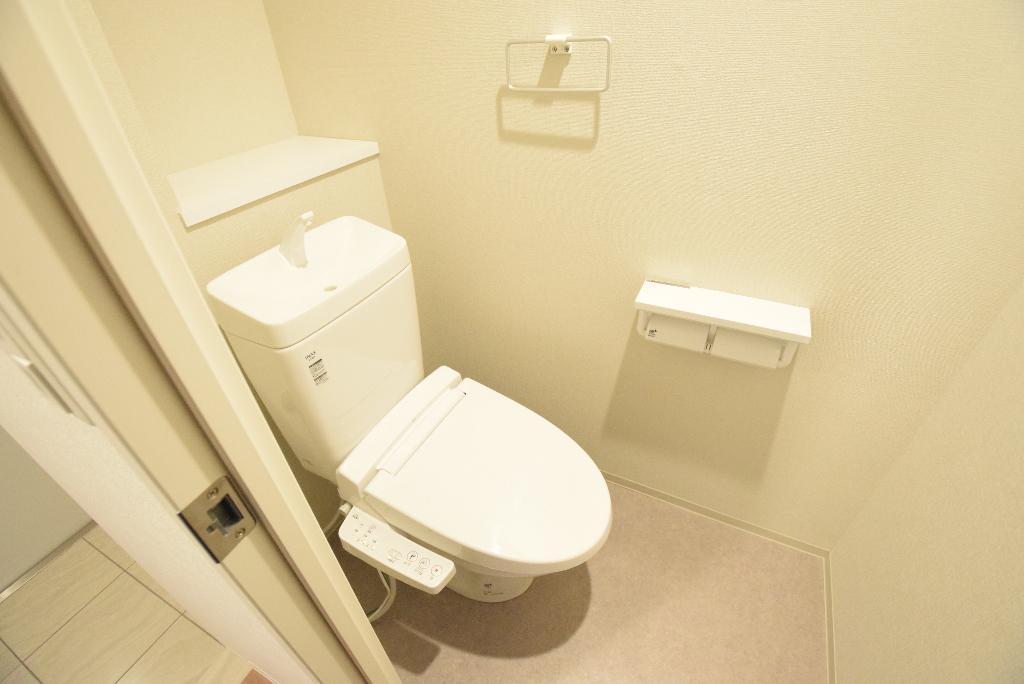 トイレ　シャワー付トイレ