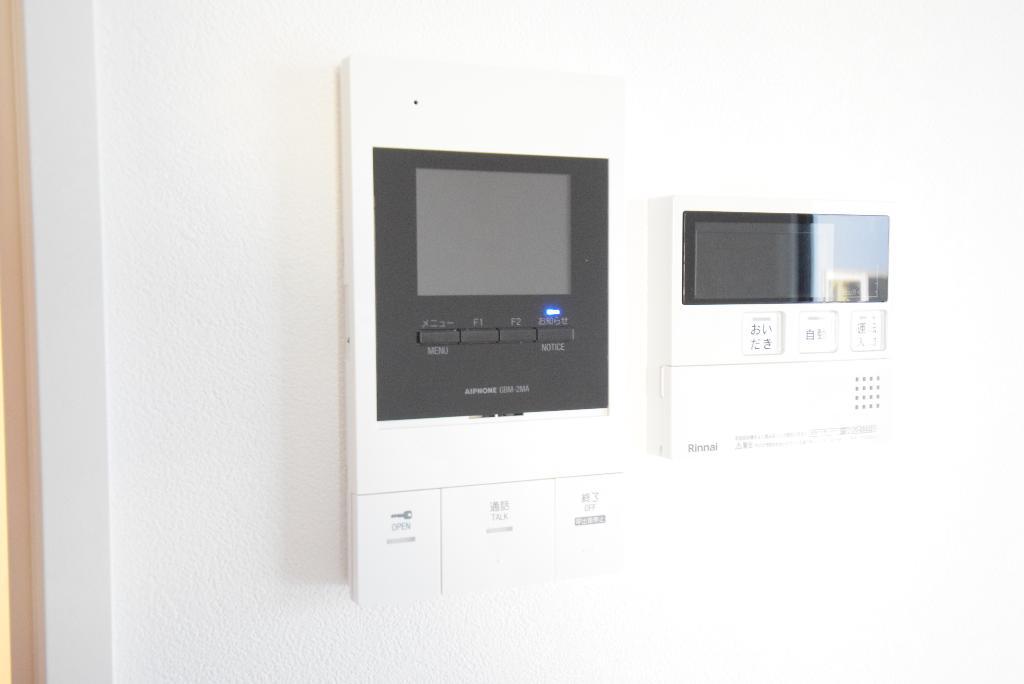 セキュリティ　カメラ付インターホン