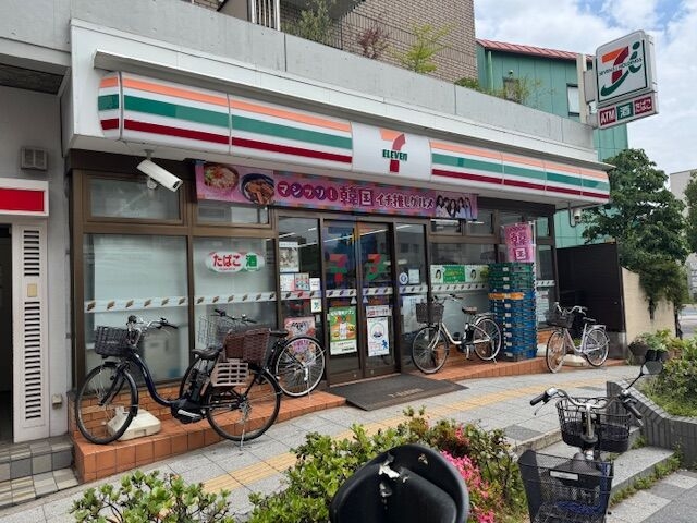 コンビニ　セブンイレブン豊中曽根東町店（コンビニ）まで328m