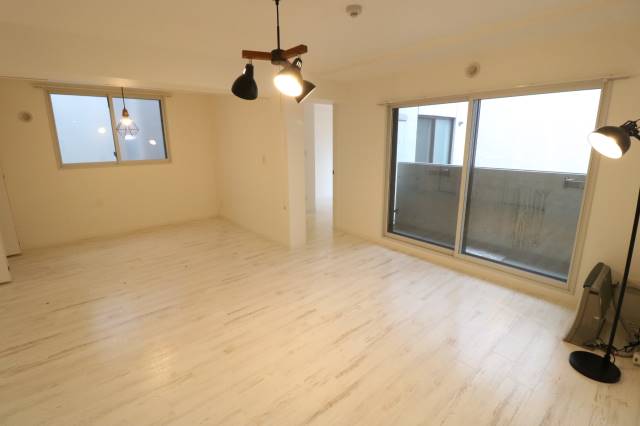 居室・リビング　おしゃれな内装のリビングスペース♪