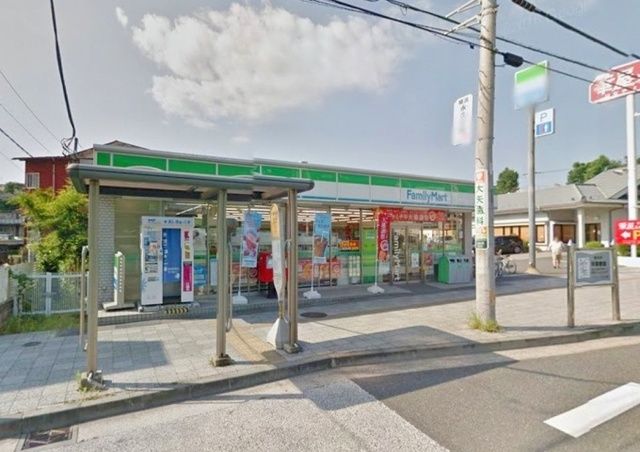 コンビニ　ファミリーマート栄スポーツセンター店（コンビニ）まで411m