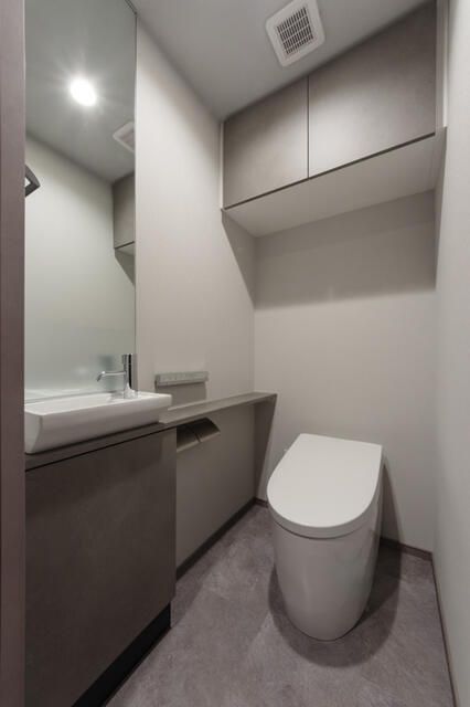 トイレ　ゆったりとした空間のトイレです