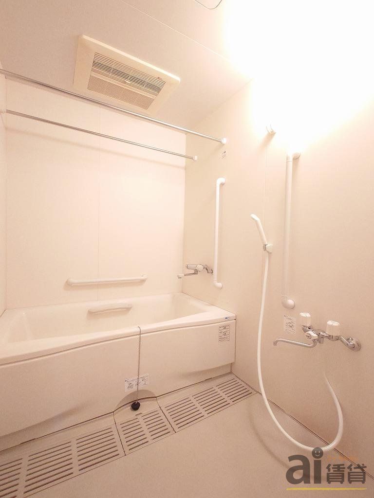 バス・シャワールーム　同仕様写真