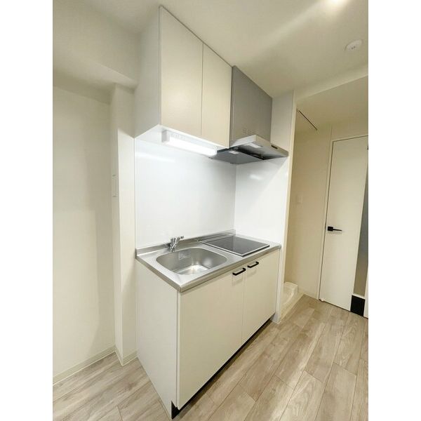 キッチン　同シリーズ物件のモデルルームになります※現況優先