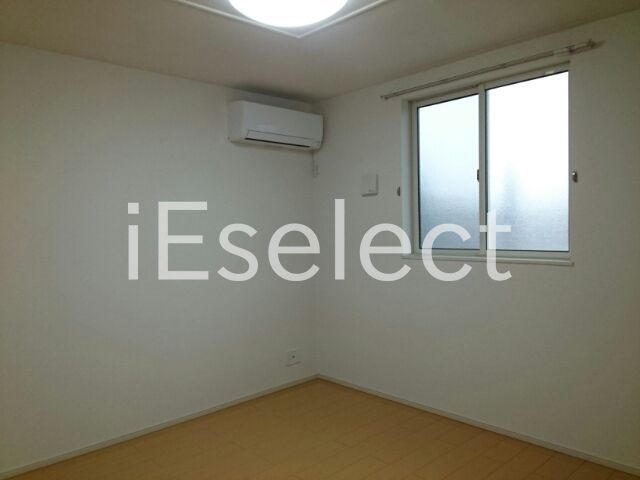 その他部屋・スペース　こちらの居室にもエアコンが付いています！