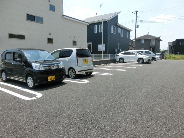駐車場　敷地内駐車場です。（要空き確認）