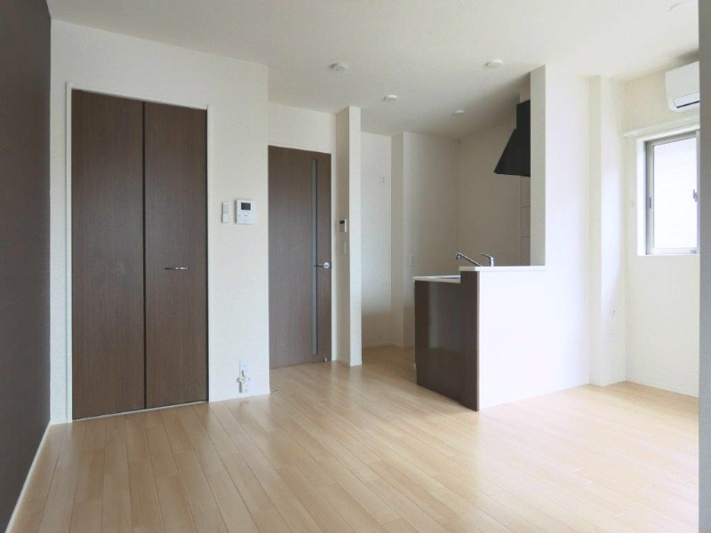 居室・リビング　図面と現状に相違がある場合には現状を優先