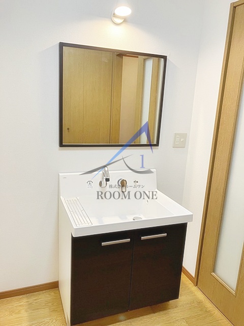 洗面設備　洗面台です。