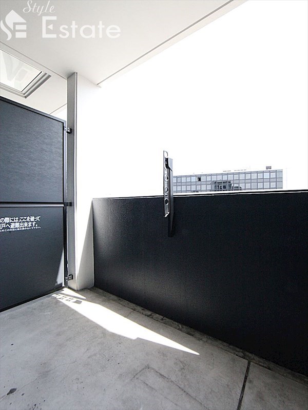 バルコニー　バルコニー