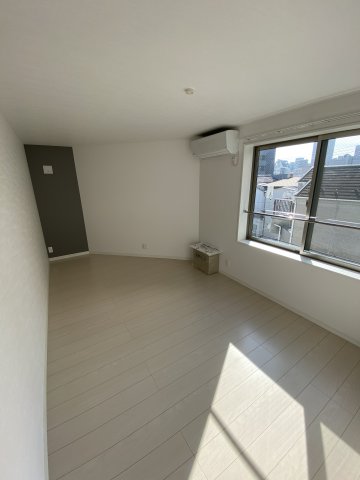 居室・リビング　居間です