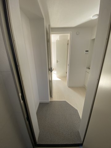 玄関　収納もある玄関です