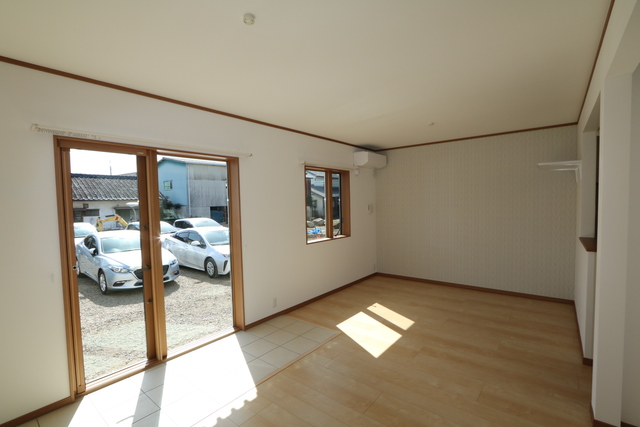 居室・リビング　☆開放感あふれる１４．９帖のリビング☆