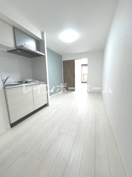 居室・リビング　別部屋参考写真です。