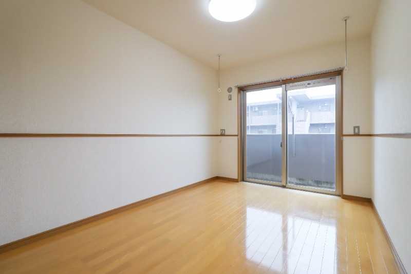 居室・リビング　図面と現状に相違がある場合には現状を優先