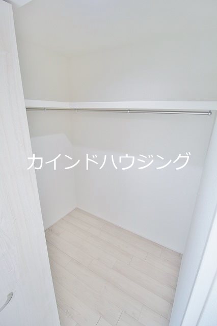 収納　ウォークインクローゼット
