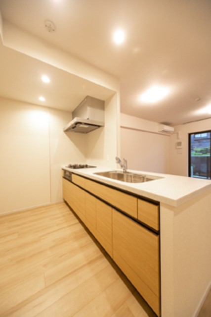 キッチン　※写真は同タイプ住戸です。