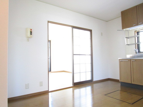 居室・リビング　１１０