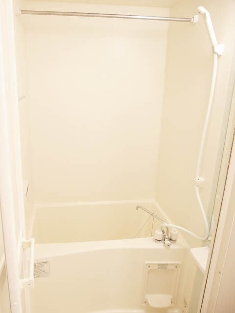 バス・シャワールーム　★追い焚き付きオートバス★