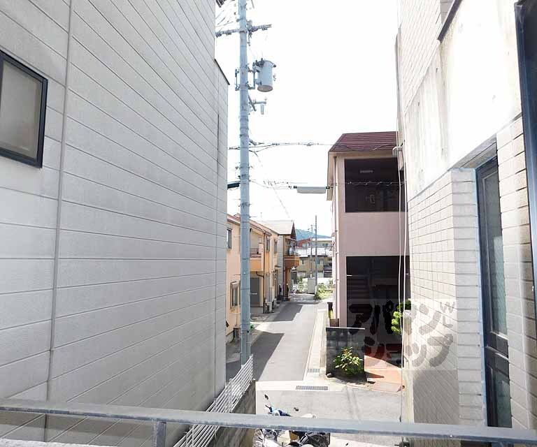 眺望　道路からあまり見えません。