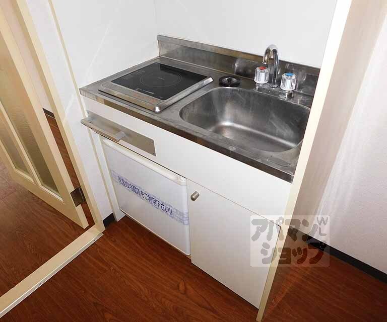 キッチン　ＩＨコンロ付キッチンです。