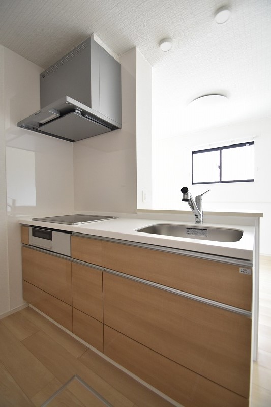 キッチン　お問合せはシティホーム海田センター　082-821-2227