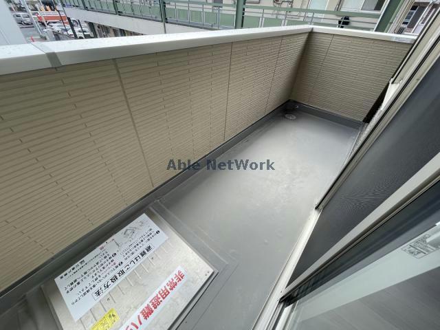 バルコニー　バルコニー