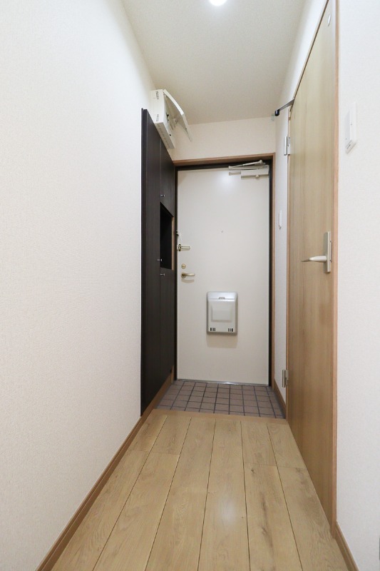 玄関　図面と現状に相違がある場合には現状を優先