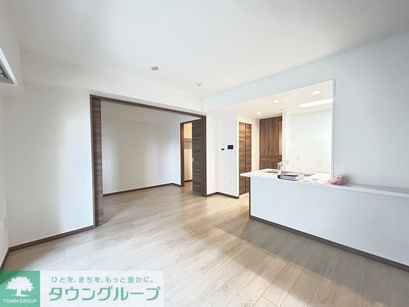 居室・リビング　★お部屋探しは株式会社タウンハウジング東京まで★