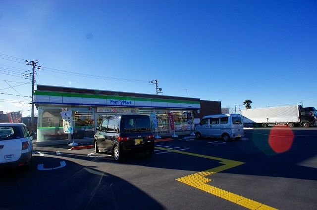 コンビニ　ファミリーマート 熊谷村岡店（コンビニ）まで643m