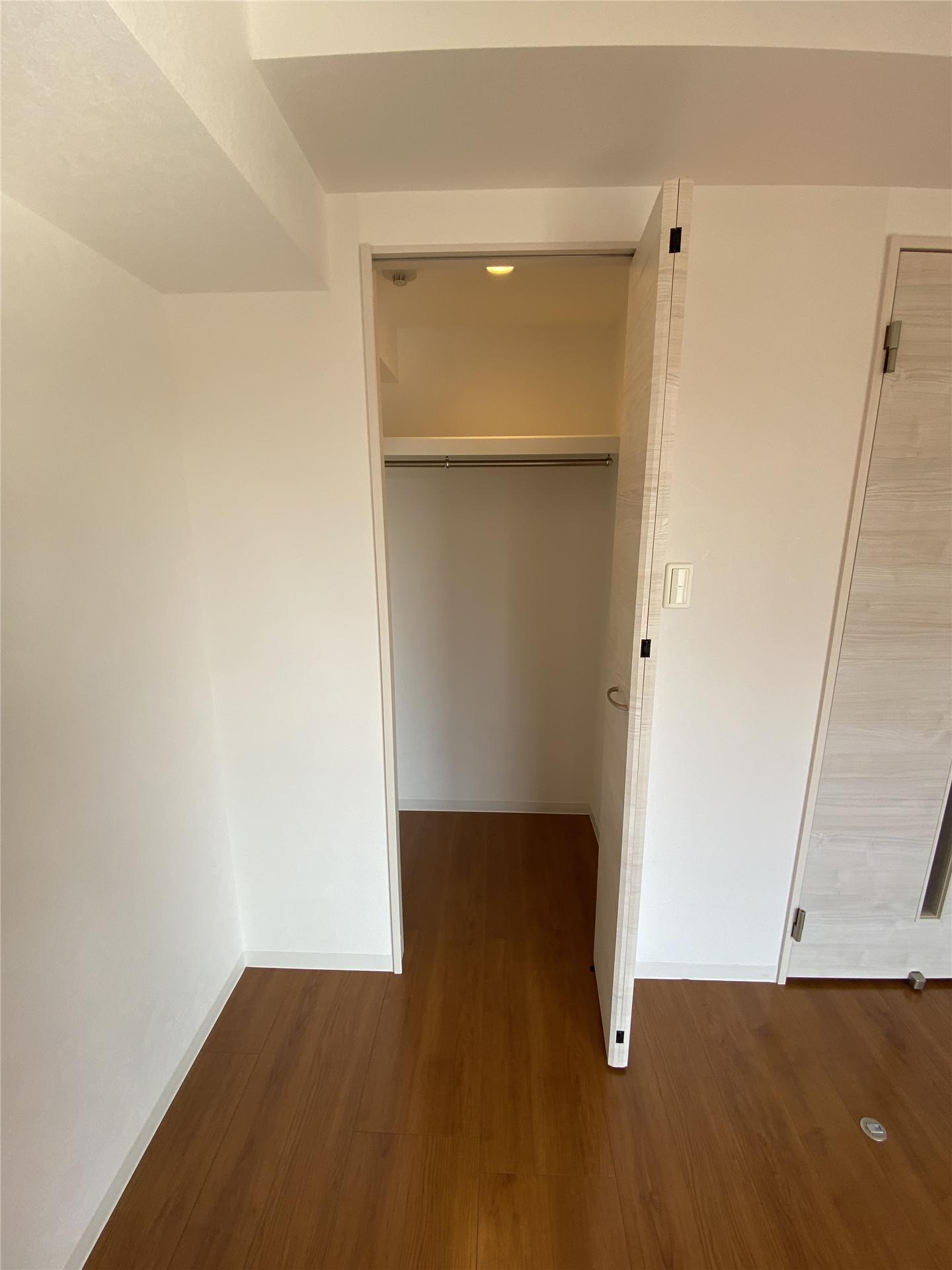 収納　同タイプ別室の写真です。