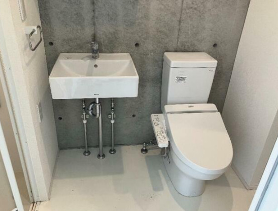 トイレ　※別部屋の参考写真です。