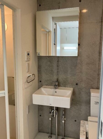 洗面設備　※別部屋の参考写真です。