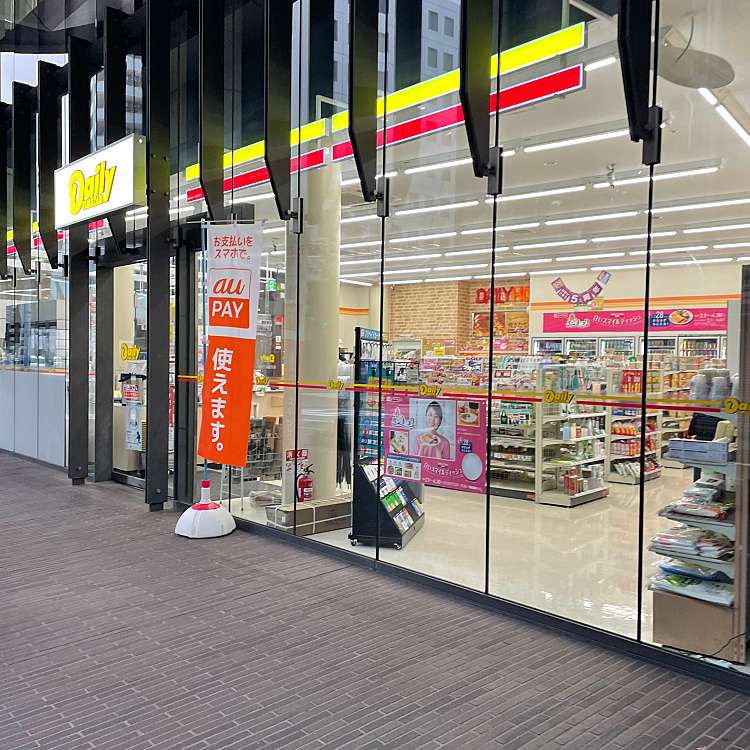 コンビニ　デイリーヤマザキ 西天満4丁目（コンビニ）まで142m