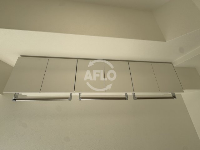 その他　プレサンス九条グランデリーヴ　天井に収納