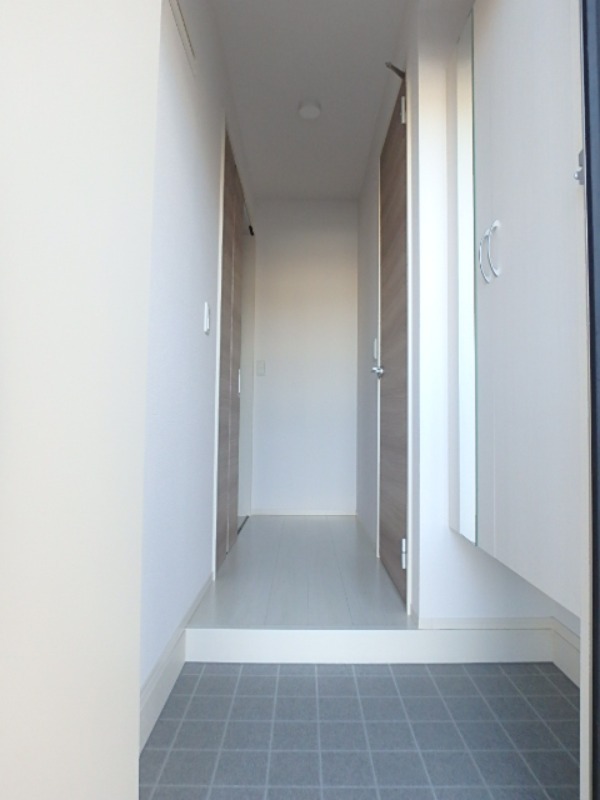 玄関　図面と現状に相違がある場合には現状を優先