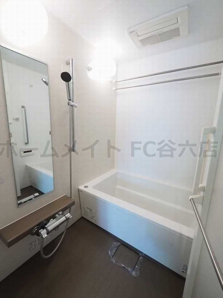 バス・シャワールーム