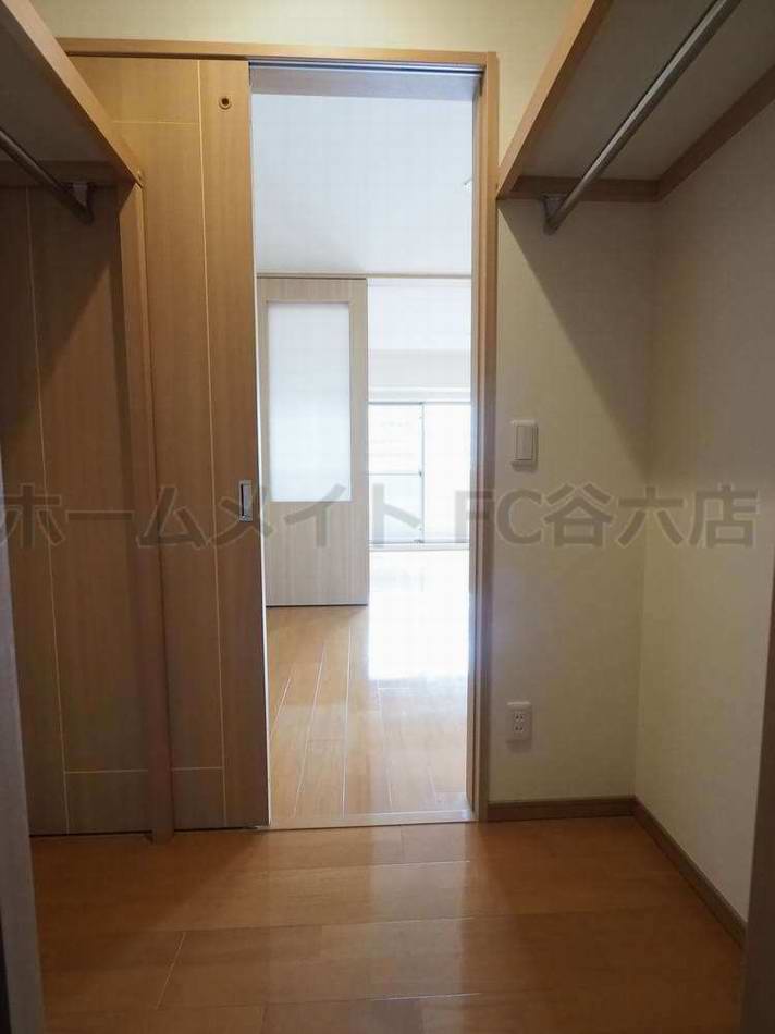 収納　ウォークインクローゼット