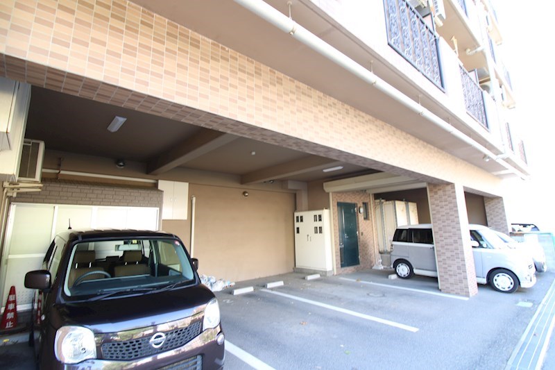 駐車場　空き要確認