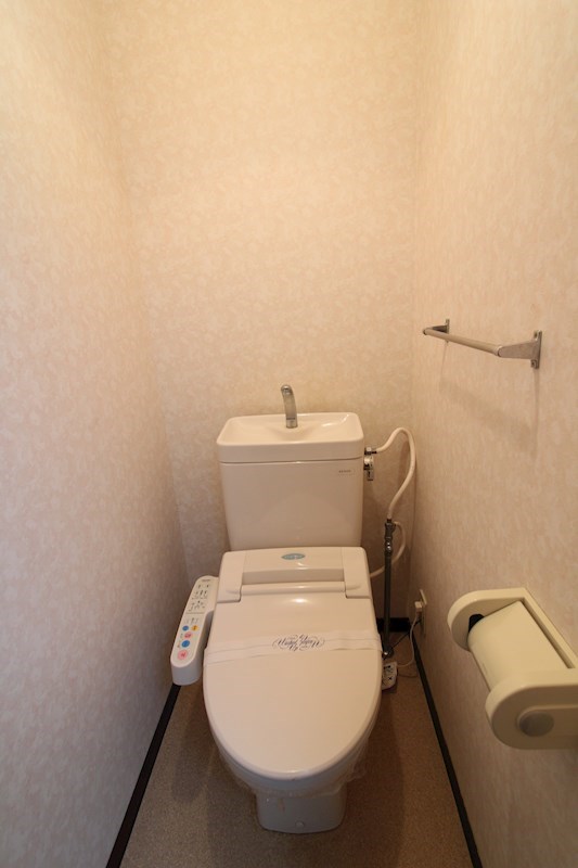 トイレ　※別部屋参考写真