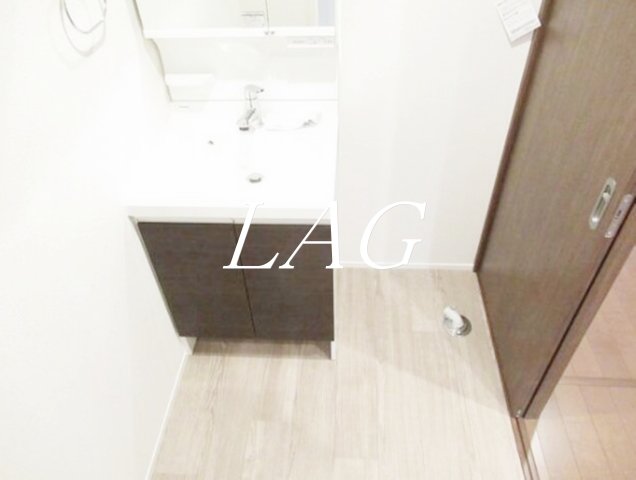 洗面設備　洗面台です。