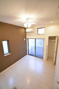 居室・リビング　室内（イメージ）